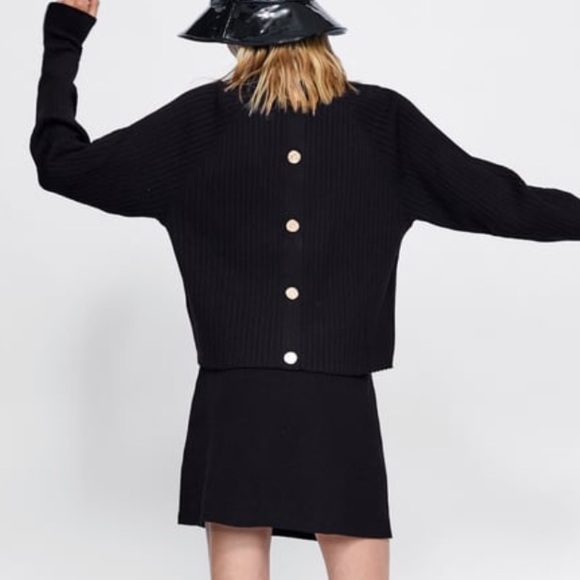 Zara Sweaters - Zara navy blue ribbed sweater with gold buttons